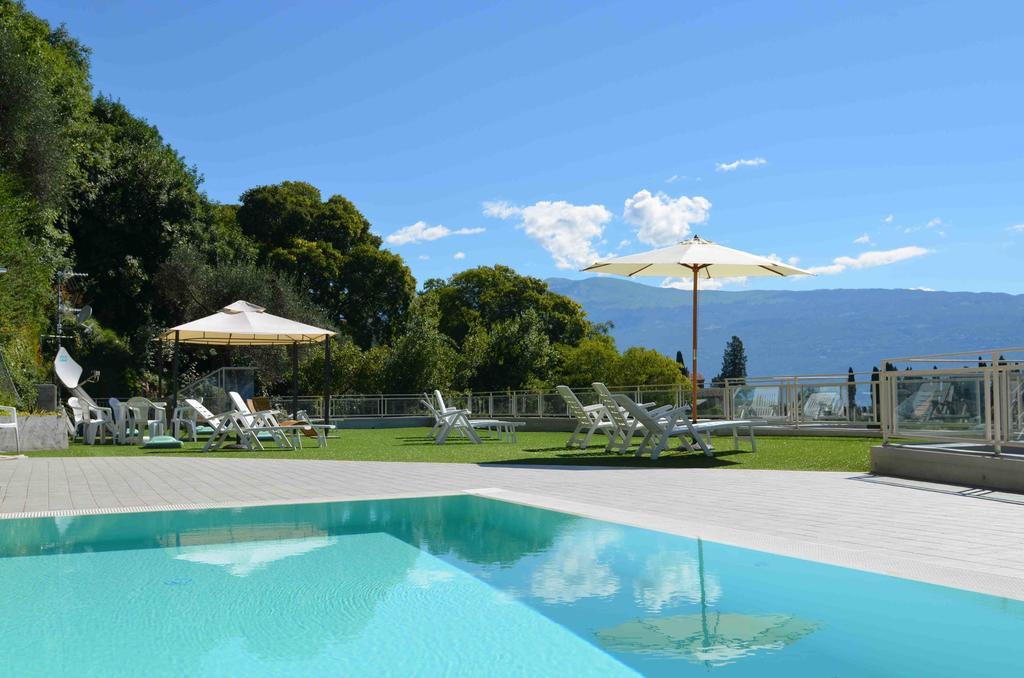 Residence Il Poggio Al Sole Тосколано Мадерно Екстериор снимка