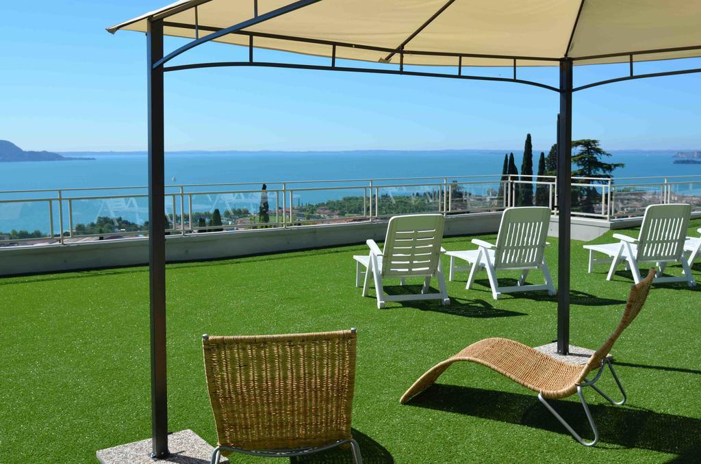 Residence Il Poggio Al Sole Тосколано Мадерно Екстериор снимка