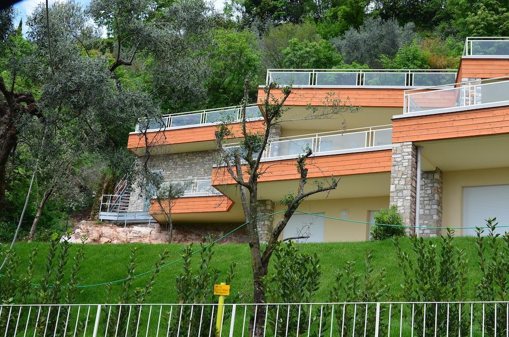 Residence Il Poggio Al Sole Тосколано Мадерно Екстериор снимка