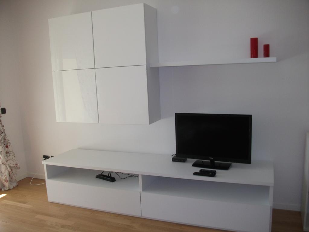 Residence Il Poggio Al Sole Тосколано Мадерно Стая снимка