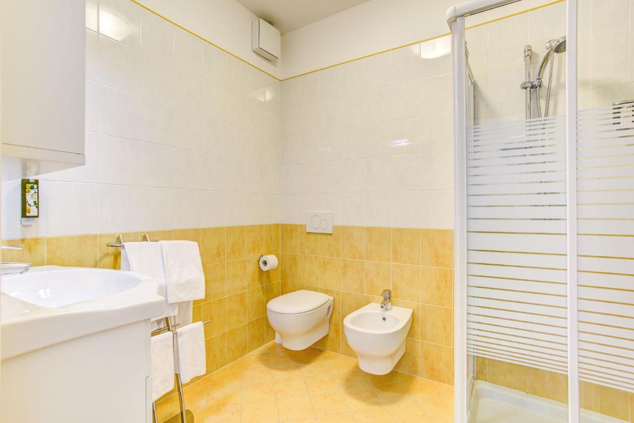 Residence Il Poggio Al Sole Тосколано Мадерно Екстериор снимка