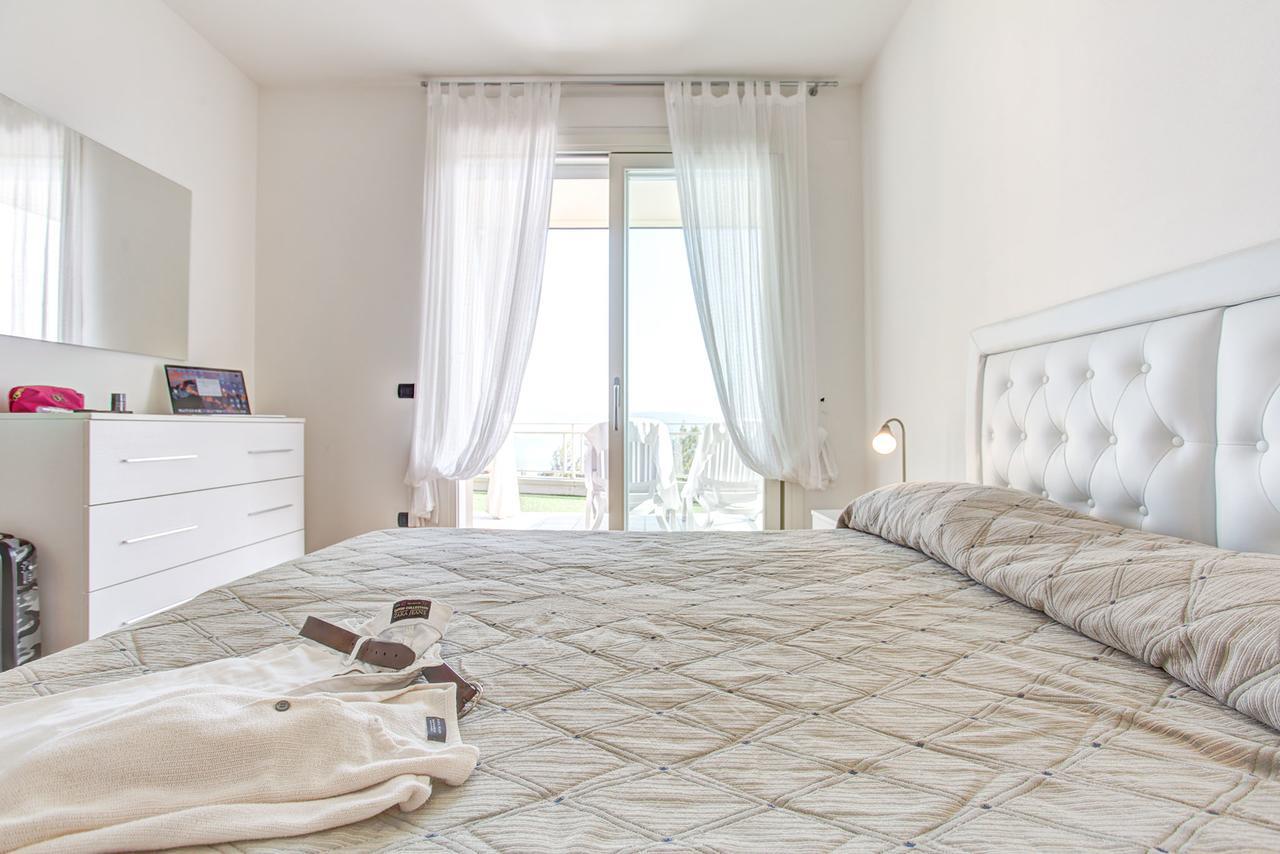 Residence Il Poggio Al Sole Тосколано Мадерно Екстериор снимка