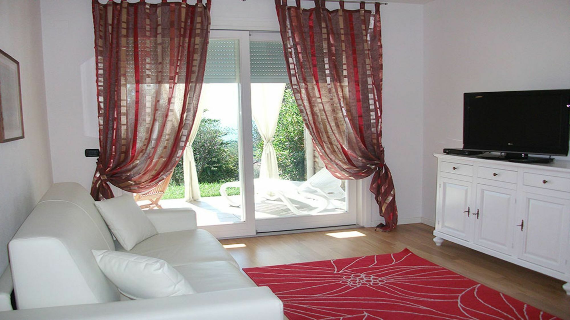 Residence Il Poggio Al Sole Тосколано Мадерно Екстериор снимка